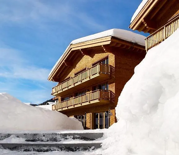 Aurelio Club / / Apartment *